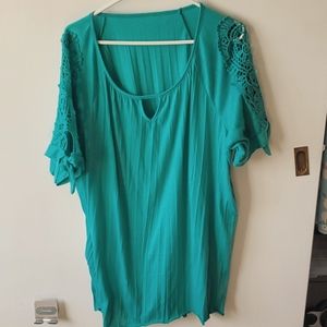 Tunic Top with Lace Sleeves